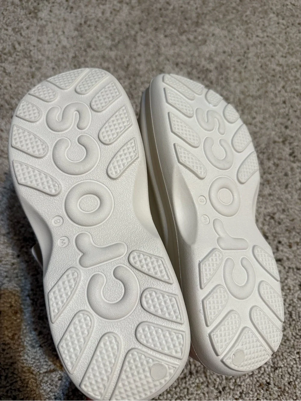 NWOT Crocs Soho Two Strap Sandal Dulce Women's 8 with two FREE JIBBITZ - Picture 5 of 5